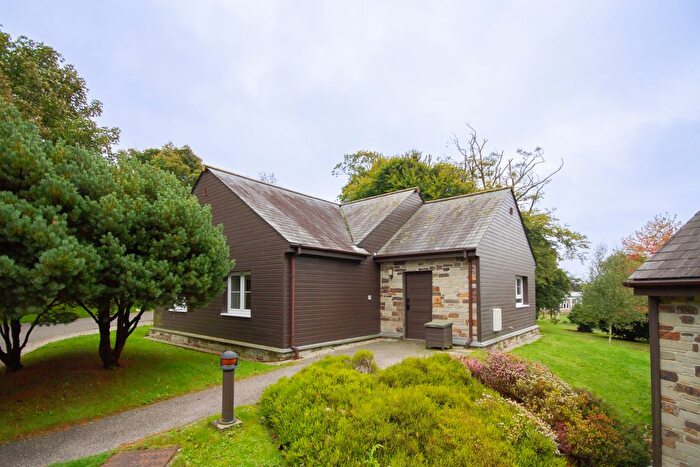 2 Bedroom Lodge For Sale In Trenython Manor, Tywardreath, Par, Cornwall, PL24