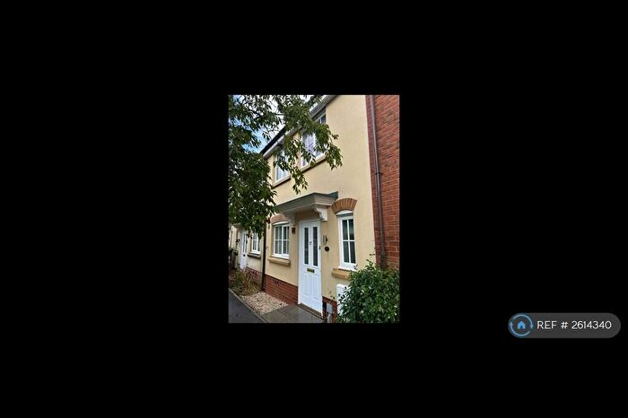 2 Bedroom Terraced House To Rent In Ridgeway Road, Gillingham, SP8