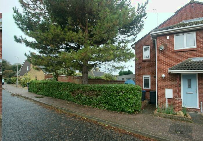 1 Bedroom Terraced House To Rent In Northbourne Way, Cliftonville, CT9