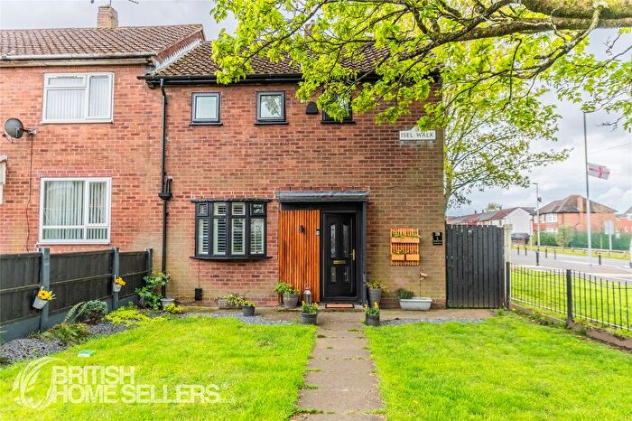 2 Bedroom End Terrace House For Sale In Isel Walk, Middleton, Manchester, Greater Manchester, M24