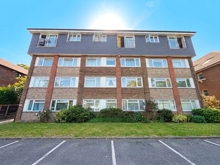 1 Bedroom Apartment To Rent In Rectory Road, Queens Court, BR3