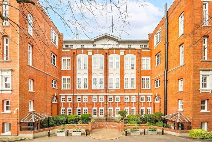1 Bedroom Flat For Sale In West Hill, Putney, SW15