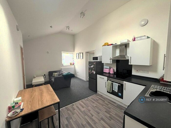 1 Bedroom Flat To Rent In Jenner Street, Barry, CF63