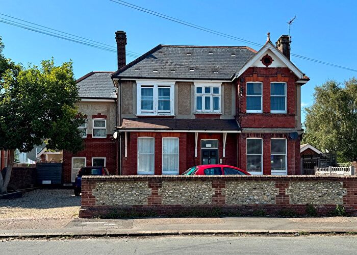 1 Bedroom Flat To Rent In Langton Road, Worthing, BN14