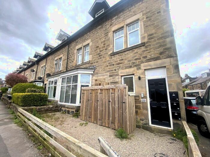 1 Bedroom Flat To Rent In Grange Avenue, Harrogate, HG1
