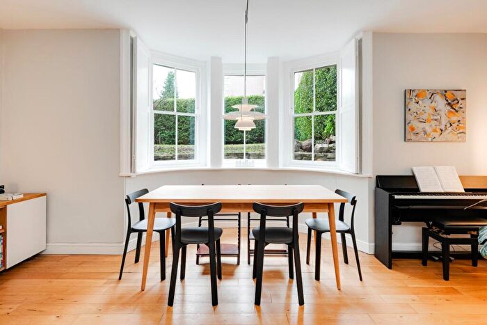 2 Bedroom Flat For Sale In Exeter Buildings, Bristol, BS6
