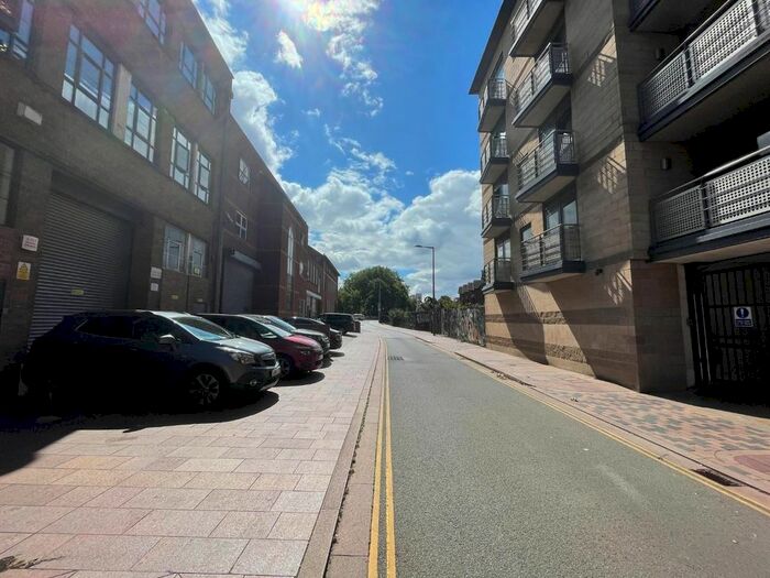 Garage / Parking To Rent In Talbot Lane, Leicester, LE1