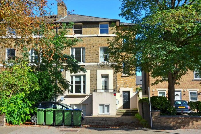 2 Bedroom Flat To Rent In Eltham Road, Lee, London, SE12