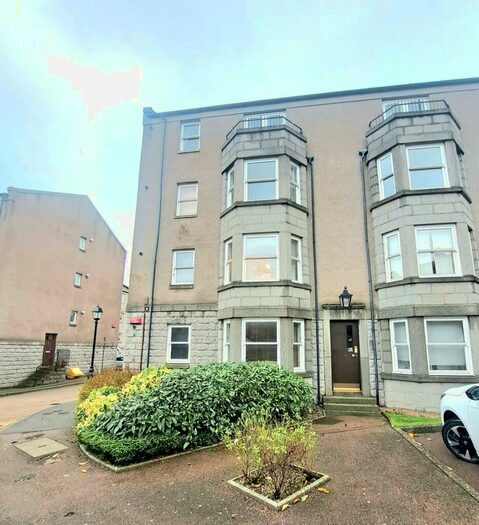 2 Bedroom Flat To Rent In Belgrave Mansions, West End, Aberdeen, AB25