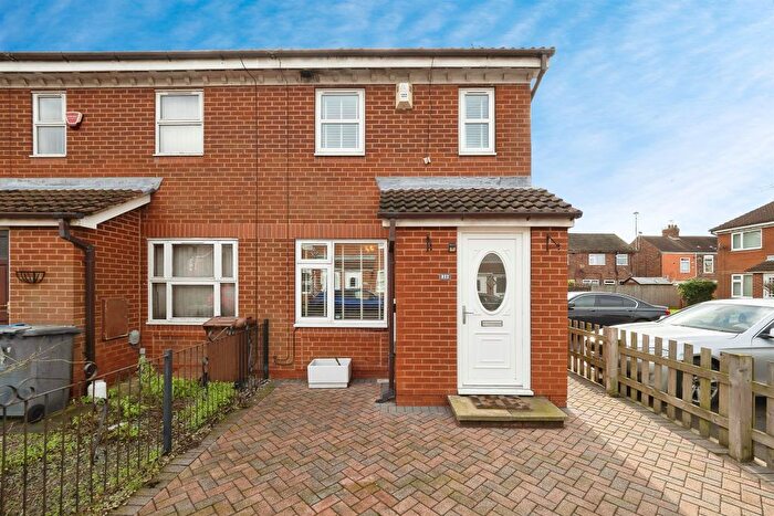 2 Bedroom End Of Terrace House For Sale In James Niven Court, Hull, HU9