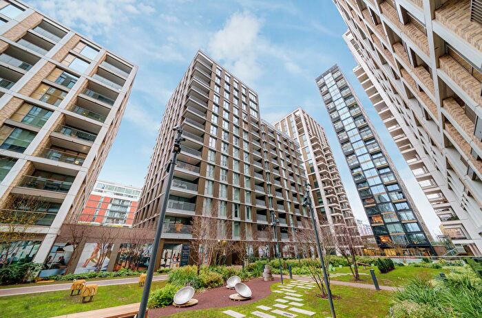 2 Bedroom Flat For Sale In Bowden House, Palmer Road, London, SW11