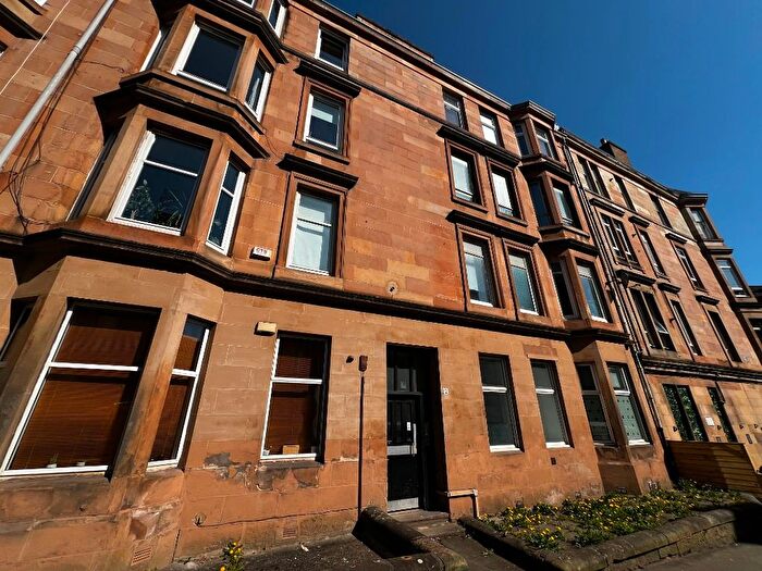 2 Bedroom Flat To Rent In Bolton Drive, Mount Florida, Glasgow, G42