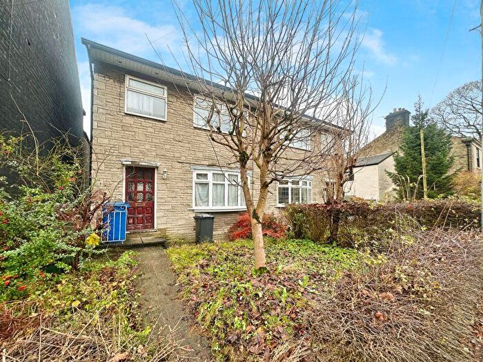 3 Bedroom Semi-Detached House For Sale In Bolton Road West, Ramsbottom, Bury, BL0