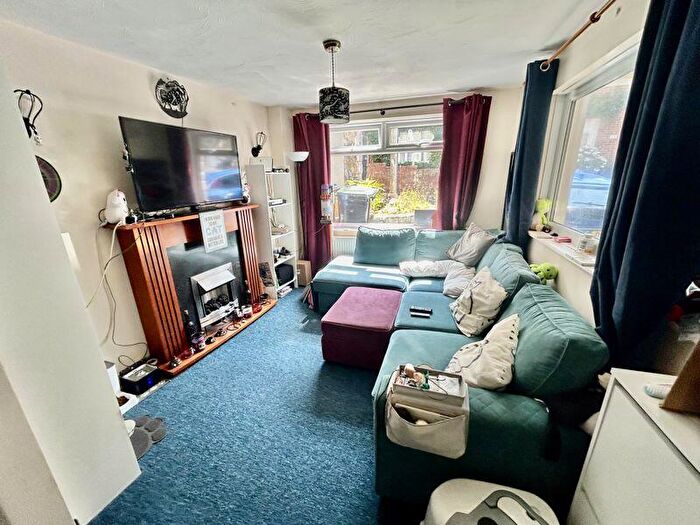 2 Bedroom Semi-Detached House For Sale In Artist Row, Fortuneswell, Portland, Dorset, DT5