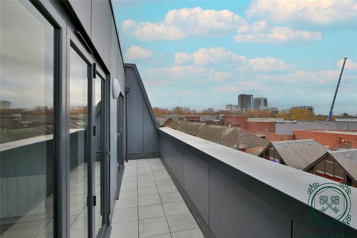 1 Bedroom Flat To Rent In High Street, London, E17