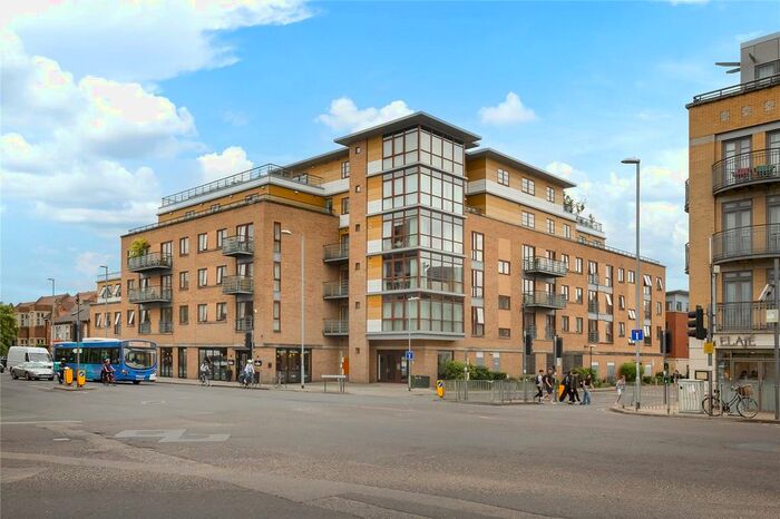 1 Bedroom Flat To Rent In The Levels, Hills Road, Cambridge, CB2