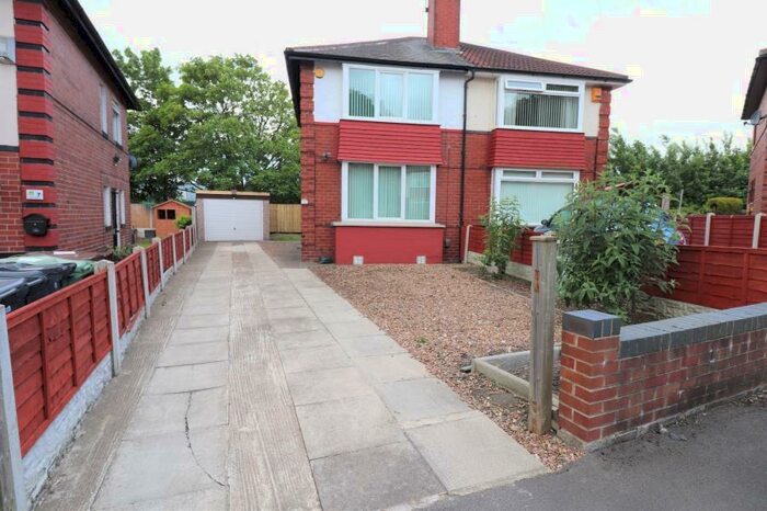 2 Bedroom Semi-Detached House To Rent In Station Crescent, Armley, Leeds, LS12