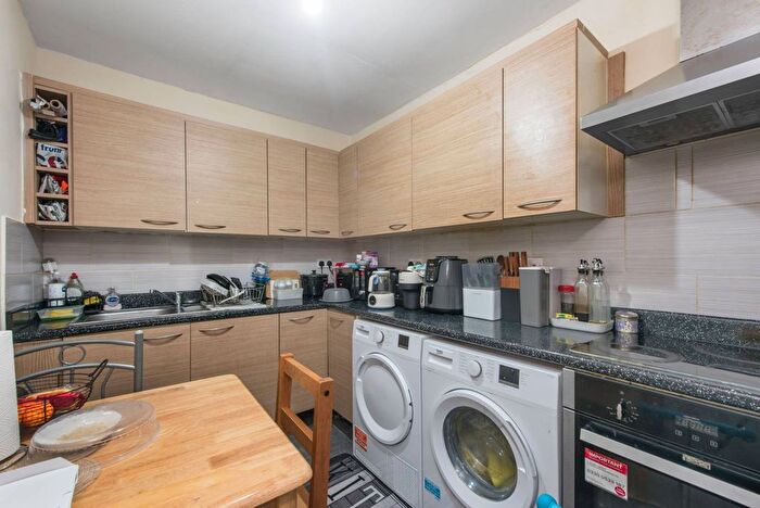 1 Bedroom Flat To Rent In Kilburn High Road, Kilburn, London, NW6