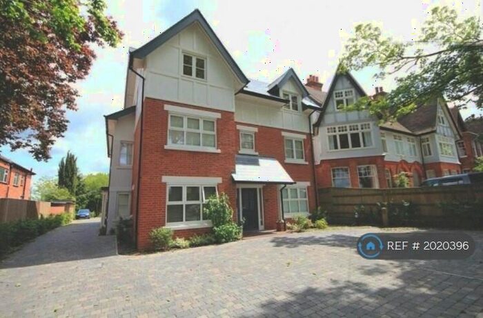 2 Bedroom Flat To Rent In Kendrick Road, Reading, RG1