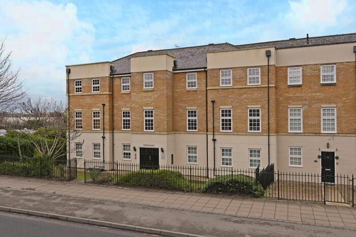 2 Bedroom Flat To Rent In Leeman Road, York, YO26