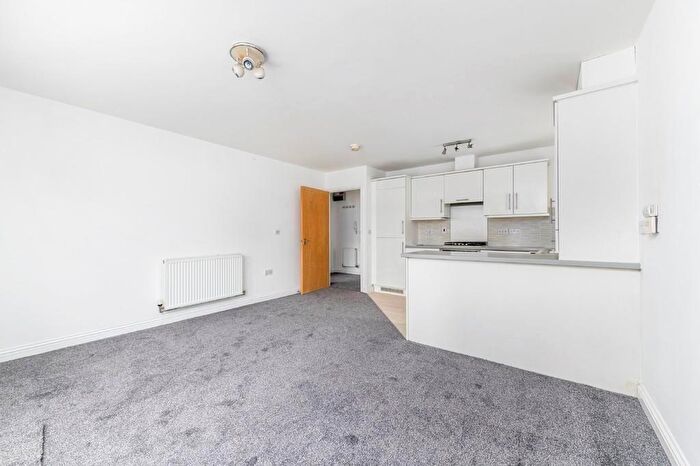 2 Bedroom Apartment For Sale In Dragonfly Lane, Cringleford, NR4