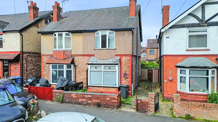 3 Bedroom Semi-Detached House For Sale In Amelia Street, Warrington, WA2