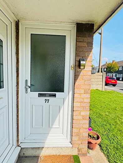 2 Bedroom Flat To Rent In Shepherds Close, Chadwell Heath, RM6