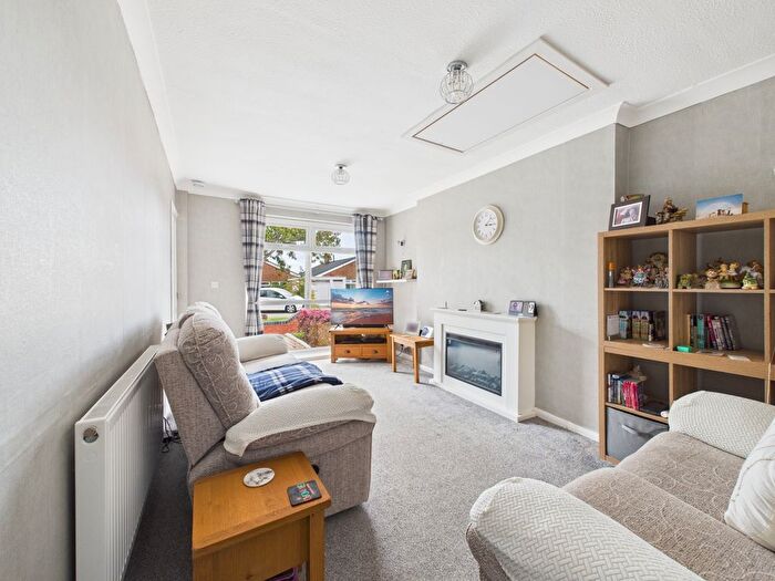 2 Bedroom Bungalow For Sale In Grendon Walk, Parklands, NN3