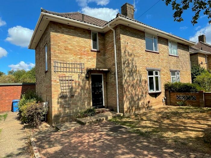 4 Bedroom Semi-Detached House To Rent In Peckover Road, Norwich, NR4