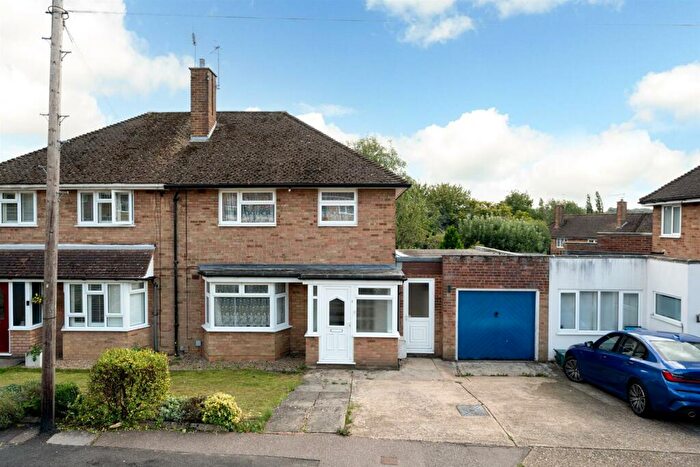 3 Bedroom Semi-Detached House To Rent In Lindlings, Hemel Hempstead, HP1