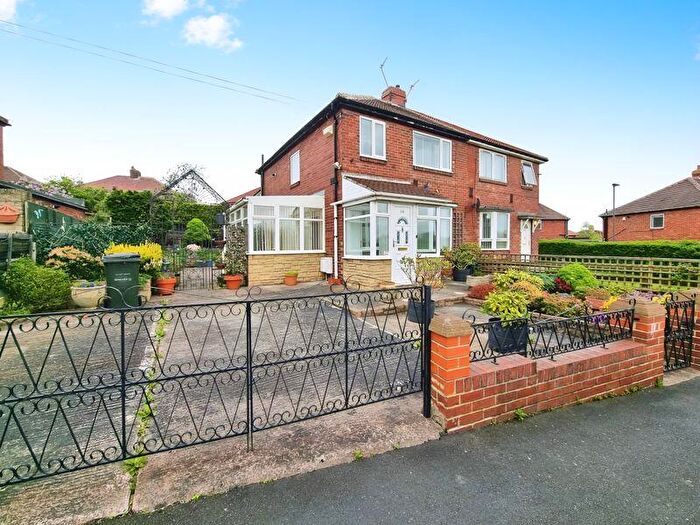 3 Bedroom Semi-Detached House For Sale In The Roman Way, West Denton, NE5