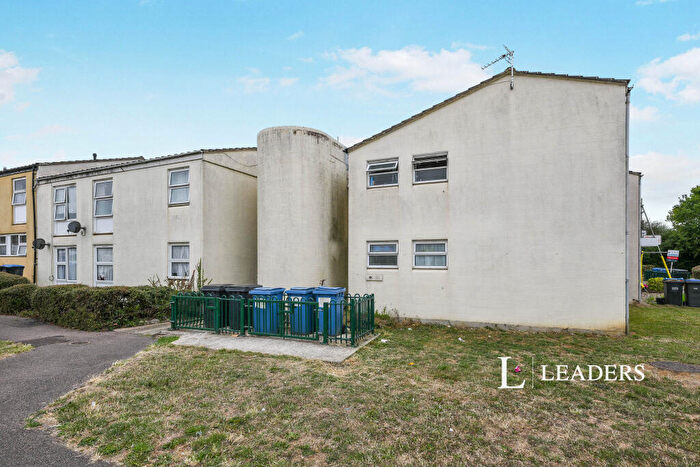 1 Bedroom Flat To Rent In Milwards, Harlow, CM19