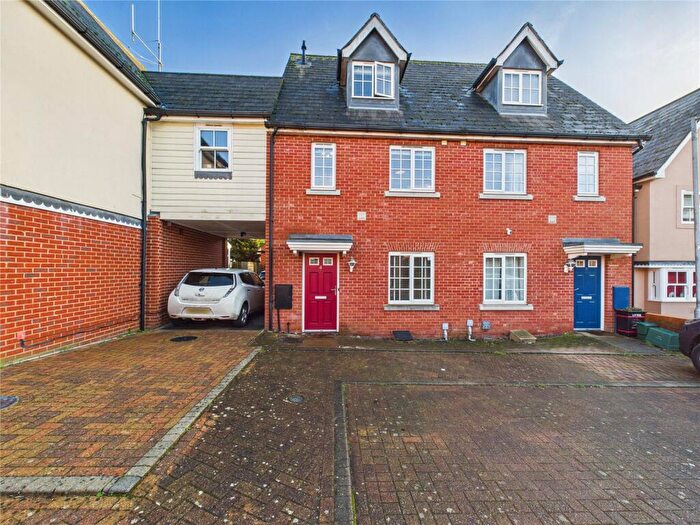 3 Bedroom End Of Terrace House For Sale In Harold Collins Place, Colchester, Essex, CO1