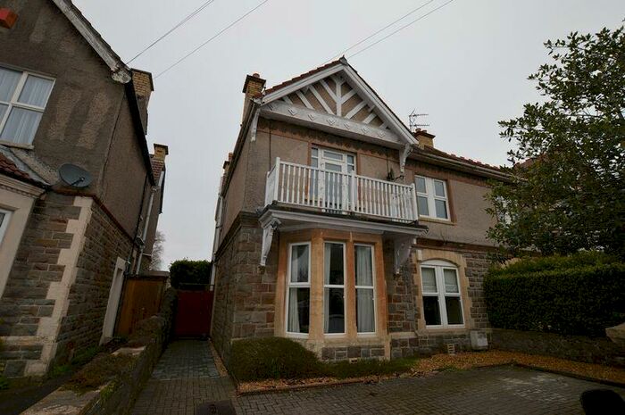 2 Bedroom Apartment To Rent In Charlton Road, Weston-Super-Mare, BS23