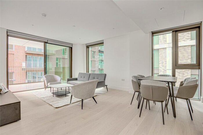 2 Bedroom Flat To Rent In Fitzroy House, Palmer Road, SW11