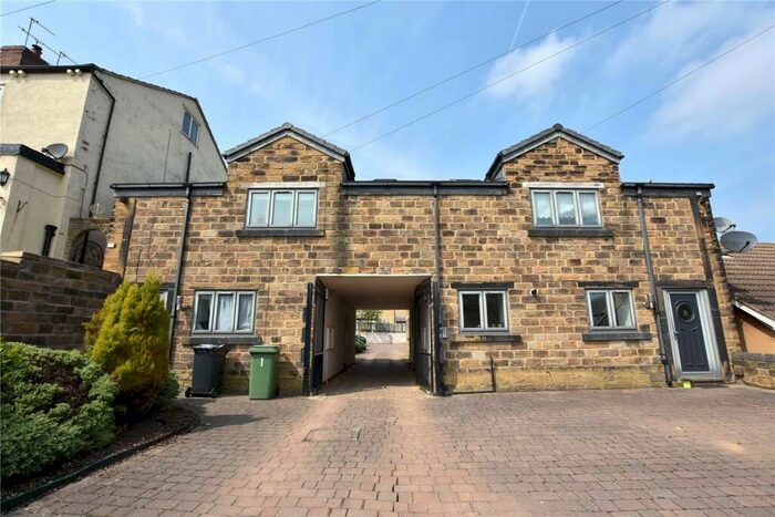 1 Bedroom Apartment To Rent In Omni House, Back Green, Churwell, Morley, LS27