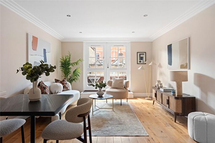 2 Bedroom Flat For Sale In Exchange Court, London, WC2R