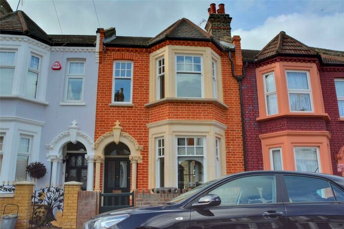 3 Bedroom Terraced House To Rent In Rembrandt Road, London, SE13