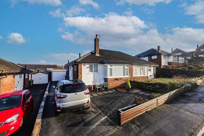 2 Bedroom Bungalow For Sale In Kirkwood Lane, Cookridge, Leeds, West Yorkshire, LS16