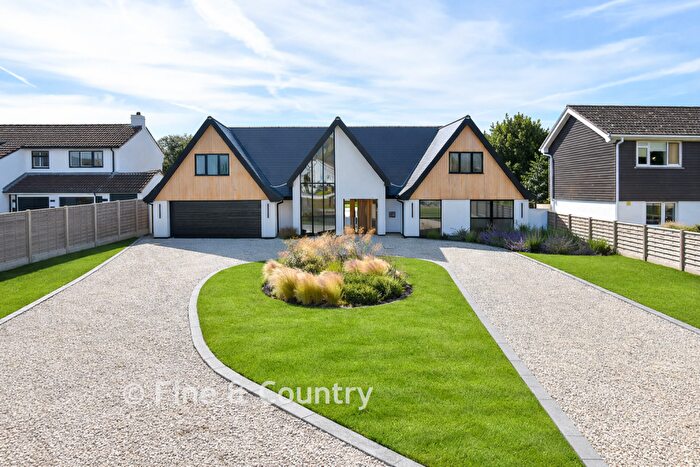 5 Bedroom Detached House For Sale In Kings Avenue, Sandwich Bay, Kent, CT13