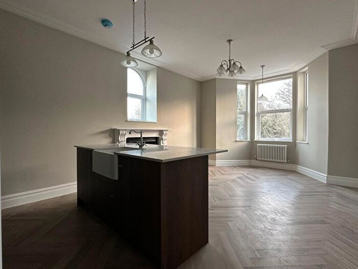 1 Bedroom Flat To Rent In High Street, Broadstairs, CT10