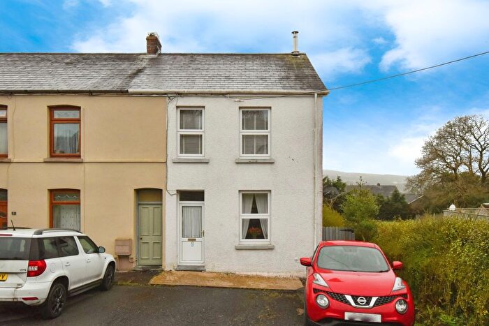 2 Bedroom End Of Terrace House For Sale In Heol Bancyroffis, Pontyates, Llanelli, Carmarthenshire, SA15