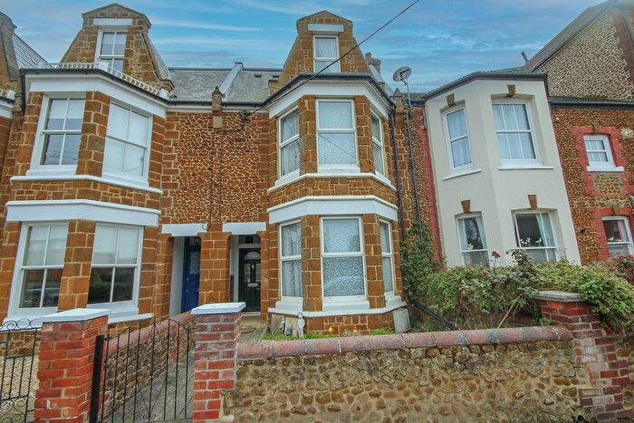 4 Bedroom Terraced House For Sale In St Edmunds Avenue, Hunstanton, PE36