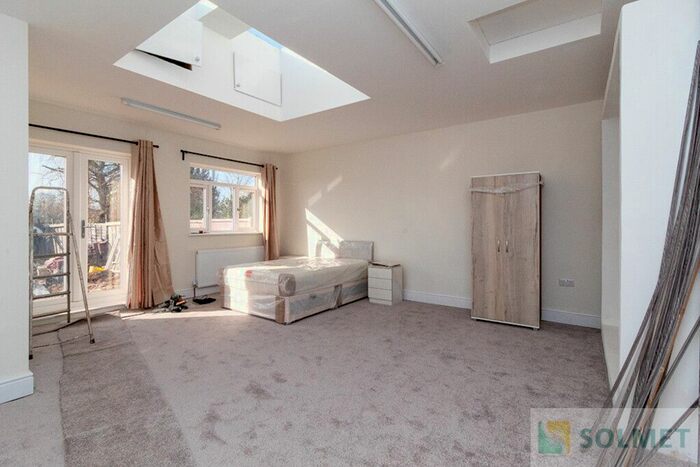 Studio To Rent In Whitton Avenue East, Sudbury, London, UB6