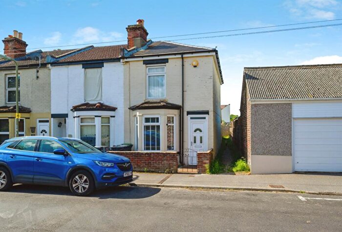 2 Bedroom End Of Terrace House For Sale In Norman Road, Gosport, PO12