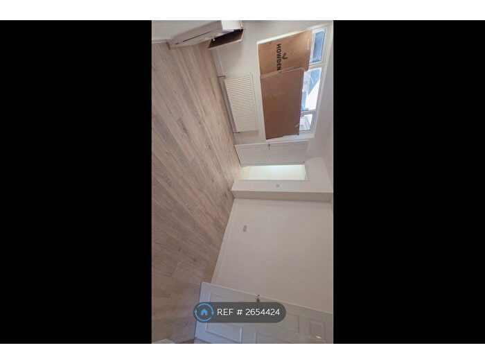 2 Bedroom Terraced House To Rent In West Ridge, Northampton, NN2