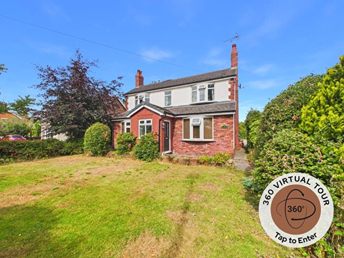 3 Bedroom Detached House For Sale In London Road, Sandbach, CW11
