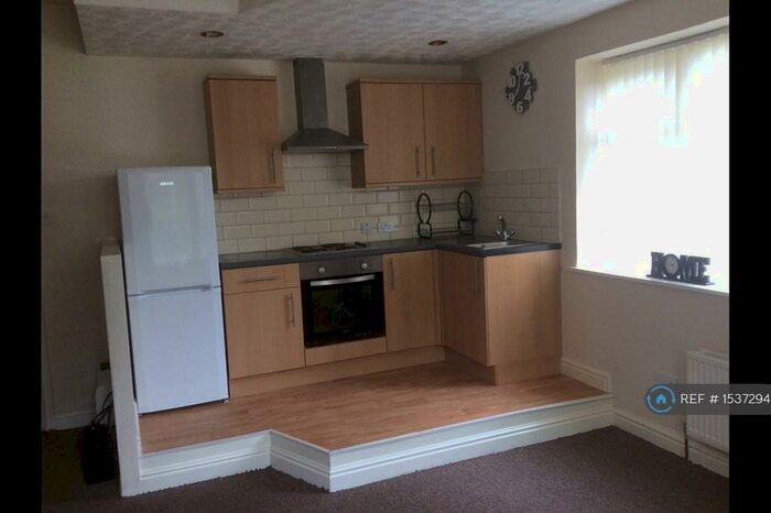 1 Bedroom Flat To Rent In Polygon Rd, Manchester, M8