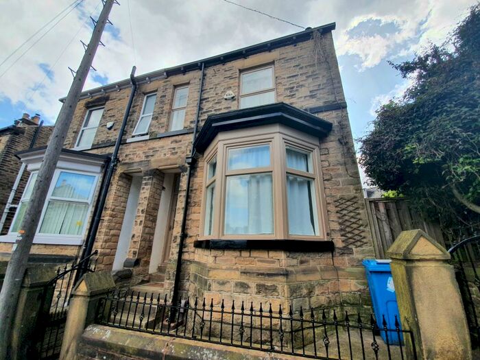 3 Bedroom House To Rent In Sydney Road, Sheffield, S6