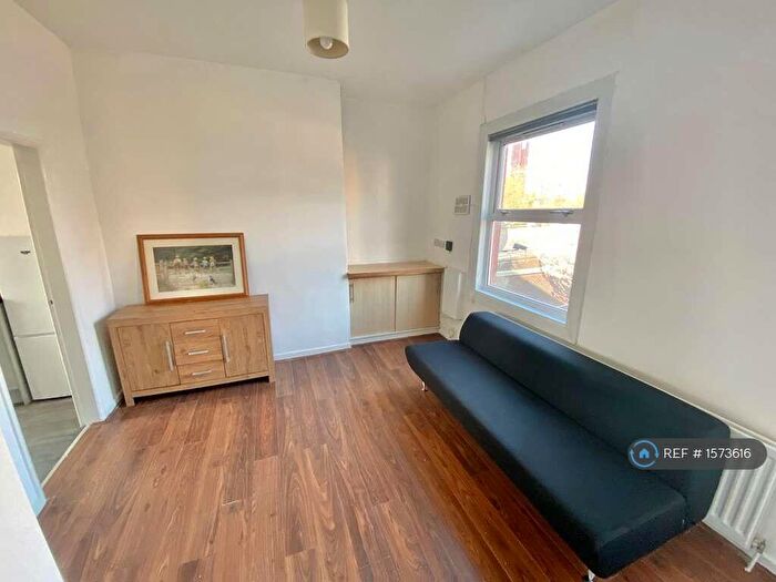 1 Bedroom Flat To Rent In Short Street, Coventry, CV1